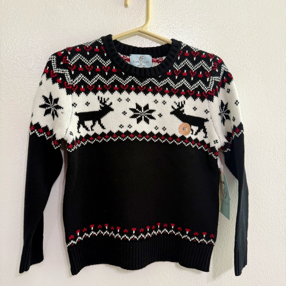 Class Club Black and White Reindeer Sweater
